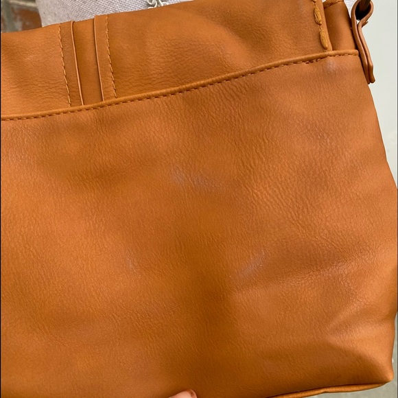 NWT T-Shirt & Jeans Bonita Flap Crossbody bag - Picture 6 of 12